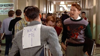 Courtney Gains - Volver al futuro