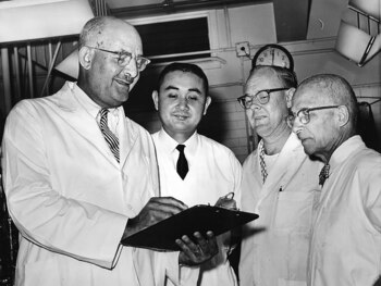 La exposición mediática de Noguchi