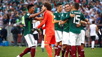 “En el Día del Padre, México le dio en la madre a Alemania”: ocho años de la épica narración de Martinoli