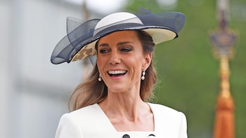 El significado detrás de las joyas que Kate Middleton eligió para la Garden Party real