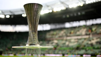 Leipzig acogerá el Fan Festival de la Conference la semana de la final entre Rayo y Crystal Palace