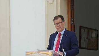 Suspenden juicio a okupas detenidos