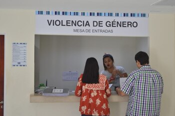 La menor aseguró que las amenazas habían aumentado luego de que le pusiera un fin a la relación