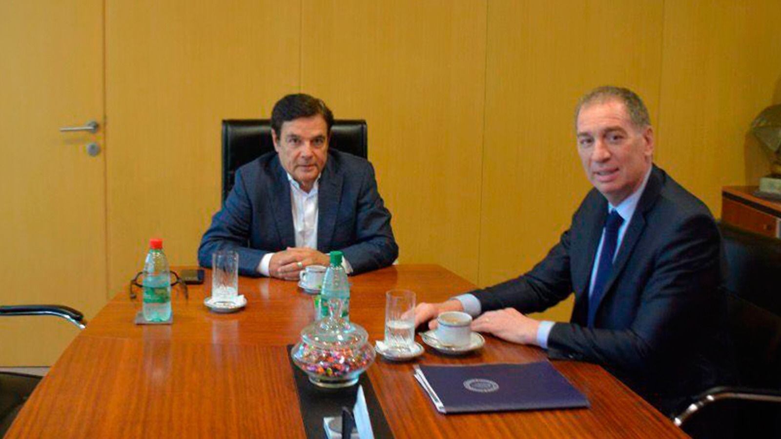 El jefe político de laa provincia, Carlos Rovira, también se reunió con Diego Santilli