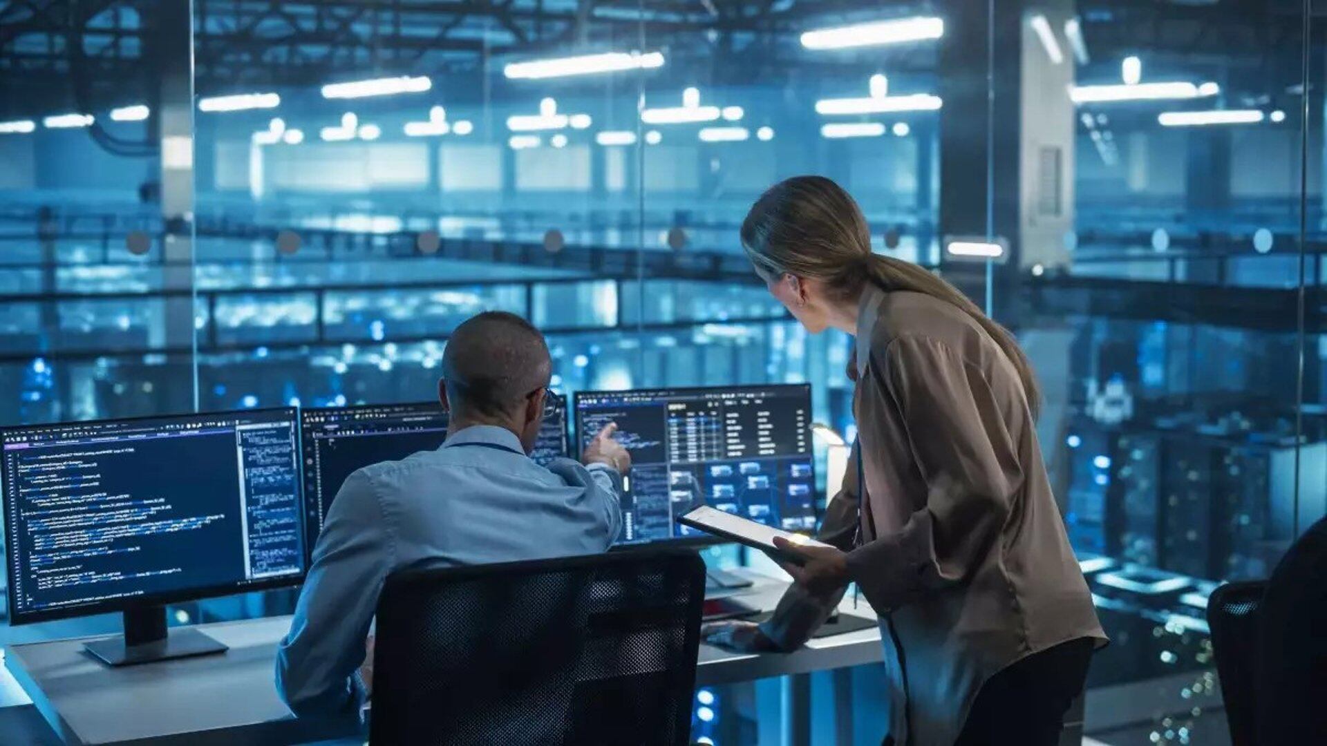 Accenture convierte el uso de inteligencia artificial en un criterio explícito para ascensos y liderazgo (Europa Press)