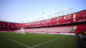 Aplazados al domingo el Sevilla-Girona