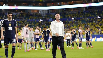 Steve Clarke dimite como seleccionador de Escocia tras quedar eliminado del Mundial
