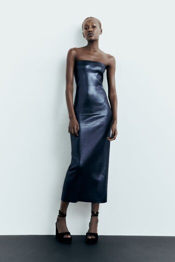 Vestido de Zara. (www.zara.com)