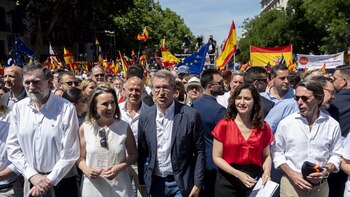 El PP fletará autobuses de