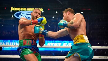 Con brutal castigo: “Canelo” Álvarez