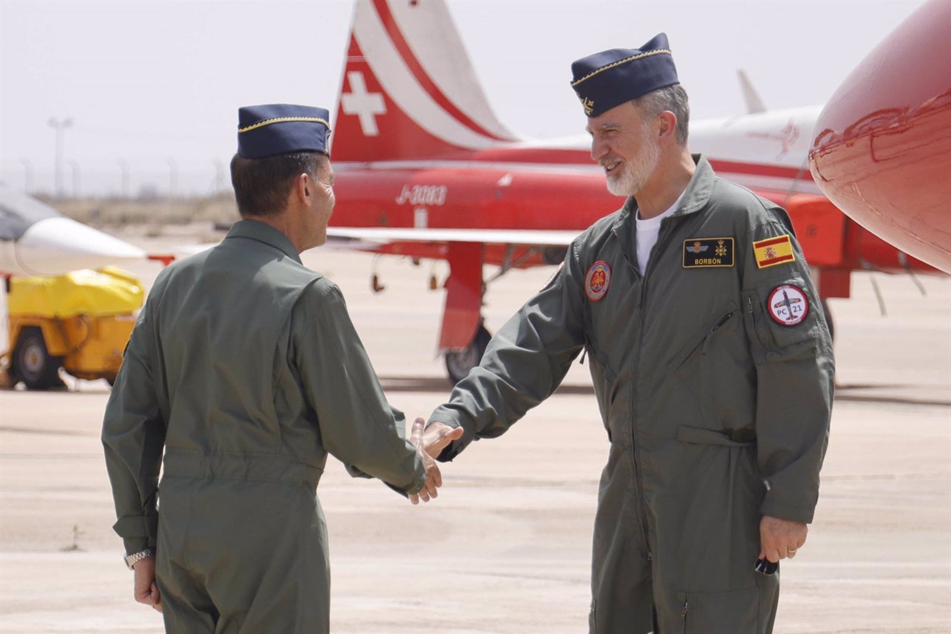 El Rey Felipe VI a su llegada a la Academia General del Aire y del Espacio (AGA), a 14 de junio de 2025. (Martín C. - Europa Press)