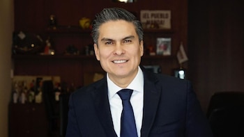 Senador de Morena no se arrepiente de impulsar la reforma que le dio “superpoderes” a Guadalupe Taddei al frente del INE