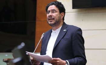 Liderazgos como Iván Cepeda y