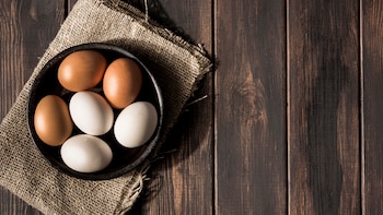 Un estudio revela que consumir huevos de gallina disminuye el riesgo de contraer alzhéimer