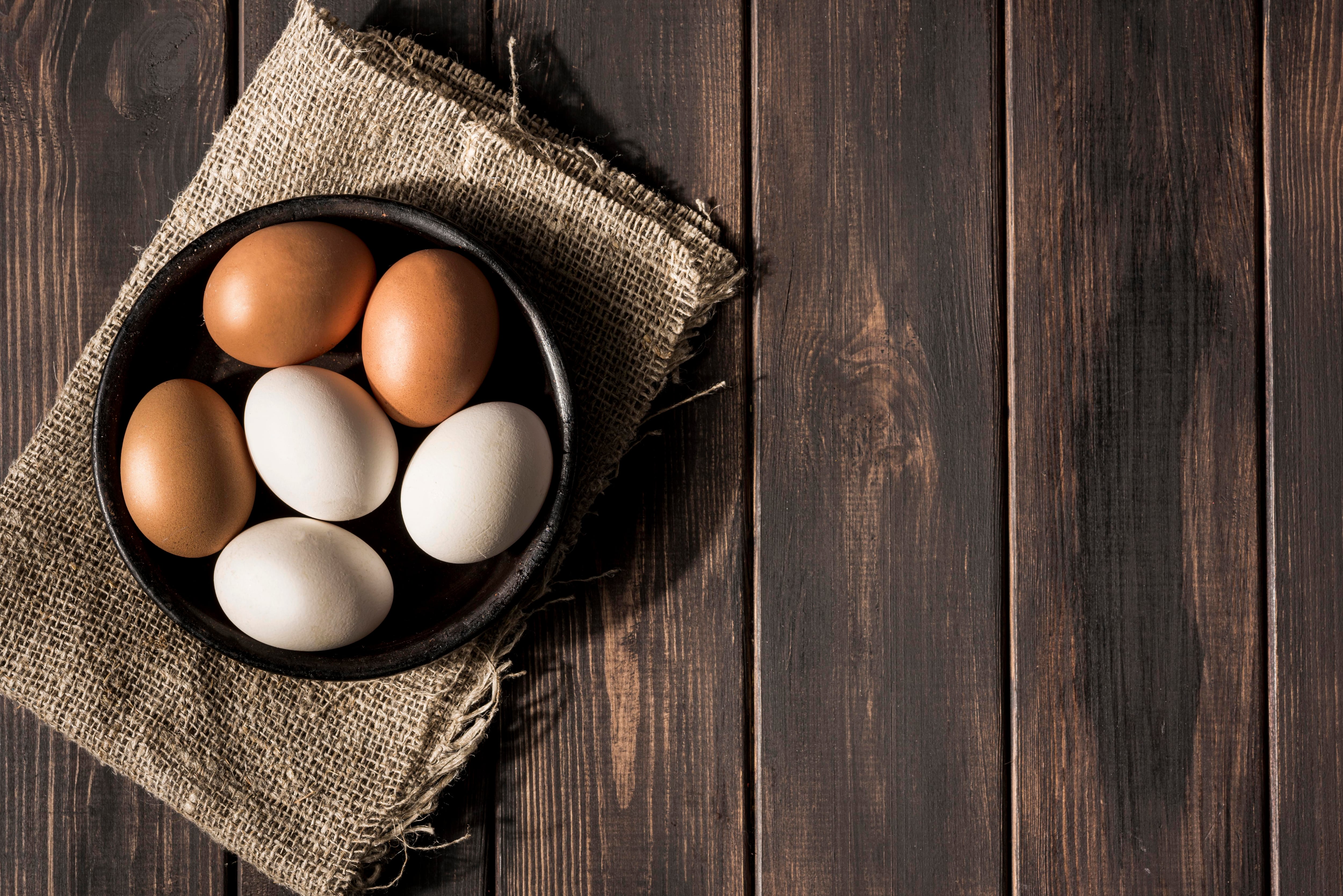 Huevos de gallina. (Magnific)