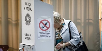 Los electores brasileños con domicilio registrado en Argentina votarán solo para presidente y vicepresidente (REUTERS/Diego Vara)