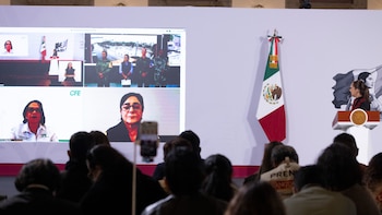 Gobierno de Guerrero reporta saldo blanco tras lluvias por huracán Simón: restablecen suministro de energía al 90%