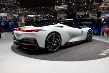 Pininfarina presentó el Battista que
