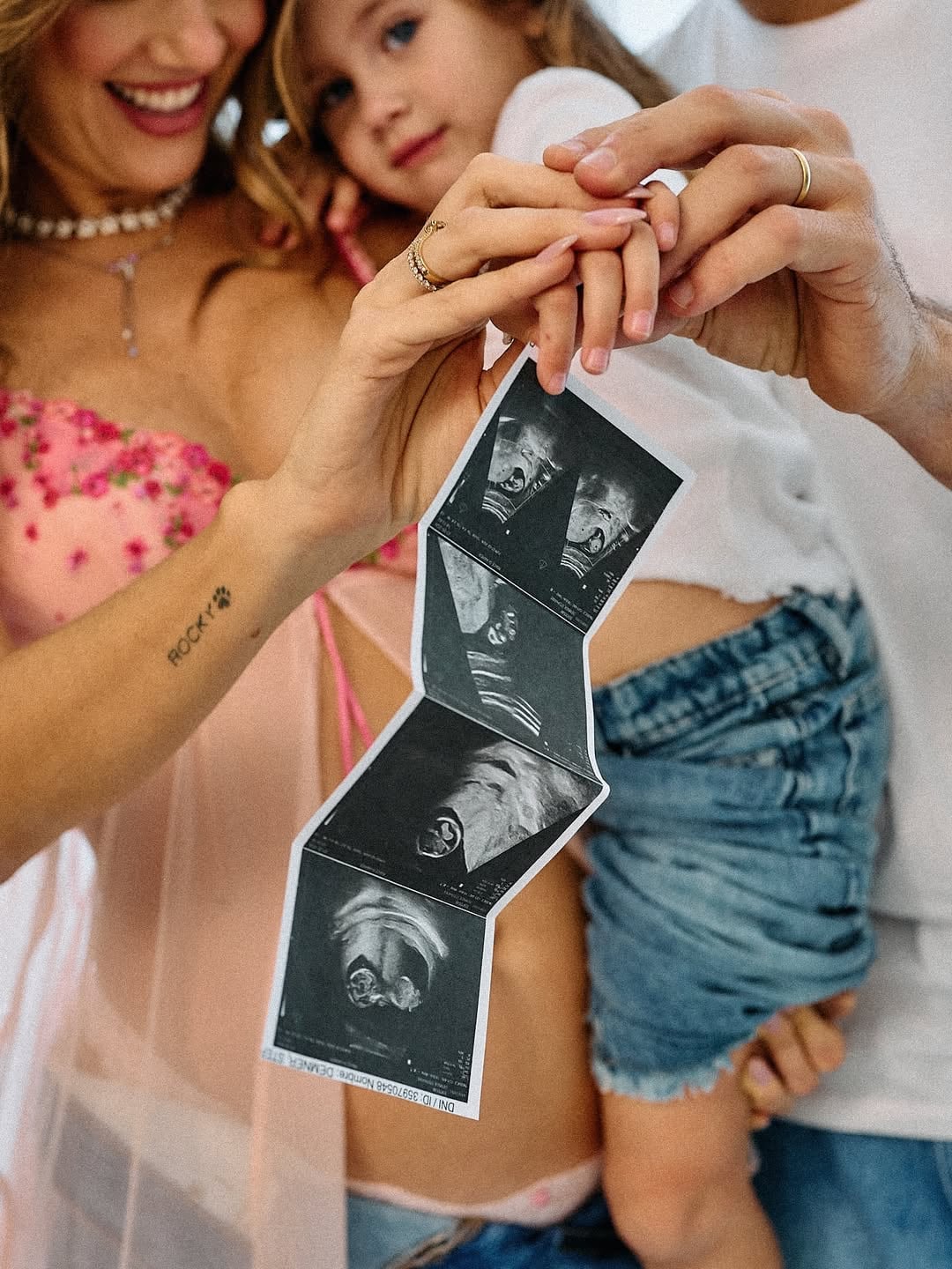La alegría de Stephanie Demner y Guido Pella: así fue el tierno anuncio de su embarazo (Instagram)