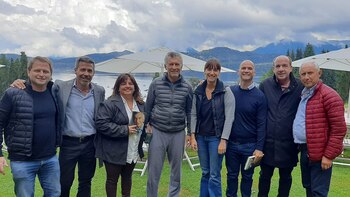 Mauricio Macri avanza con su