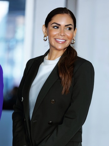 Karina Barrón reserva todos os direitos