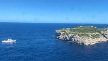 El islote Monito en el Canal de la Mona cerca del cual muchas veces quedan varados los migrantes. Mide unos 5 kilómetros y es inaccesible por mar (Cortesía: BBC).