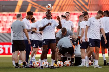 Soccer Football - Europa League