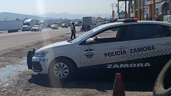 Quedan presos los cuatro policías municipales de Zamora acusados de robar pertenencias a víctimas de ataque armado: un juez los procesó