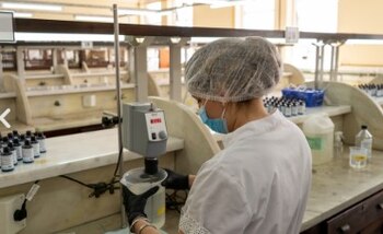 En la UBA se hacen repelentes con una concentración de DEET del 7% (UBA)