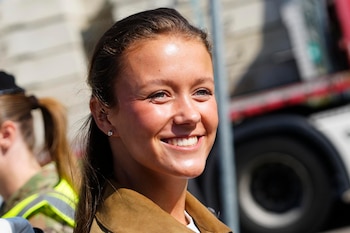 La princesa Isabela llega al cuartel de Antvorskov, en la localidad danesa de Slagelse, para iniciar su formación militar. (EFE/EPA/MADS CLAUS RASMUSSEN DENMARK OUT)