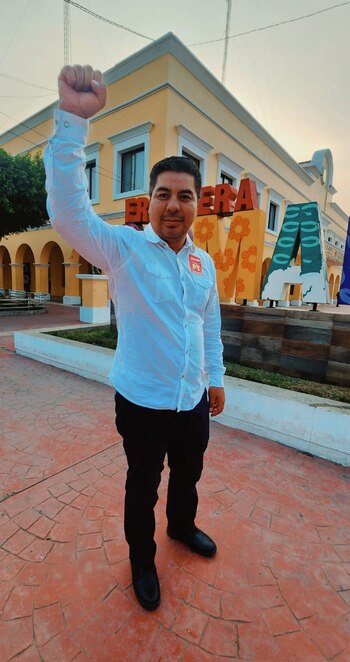 En 2021 fue candidato de