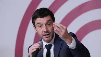 Bustinduy pide a Junts que