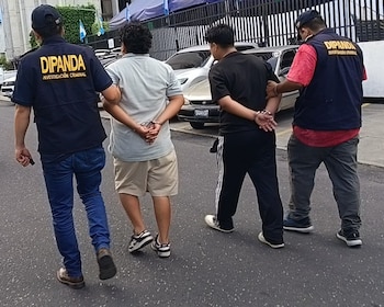 Las autoridades de Guatemala interceptaron a un niño de 12 años cuando cobraba una extorsión de Q2 mil en un operativo de la PNC.