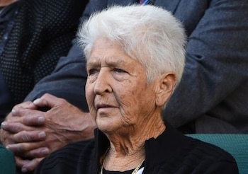 Former Australian swimmer Dawn Fraser