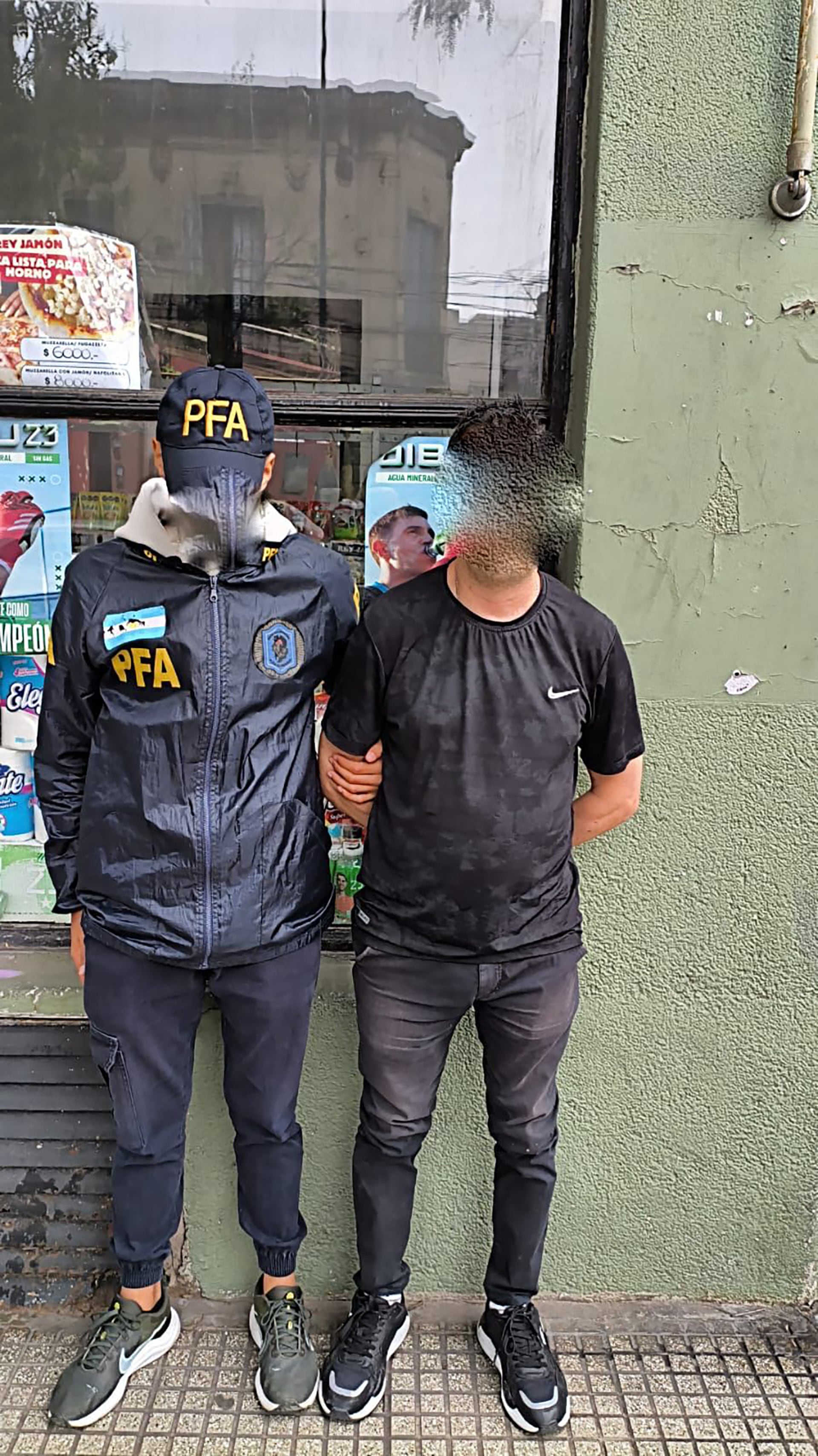 Hay cuatro detenidos.