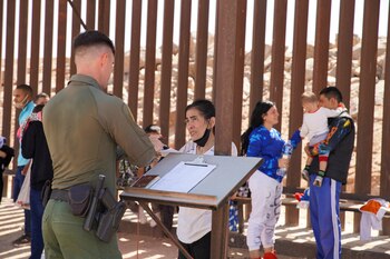 AMLO defendió a los migrantes