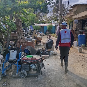 Se reportan 6,100 viviendas afectadas por inundaciones y desbordamientos, evidenciando la magnitud de la crisis en República Dominicana.(Cortesía: Cruz Roja Dominicana)