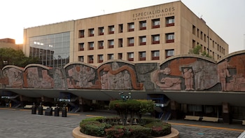 Diez hospitales del IMSS se