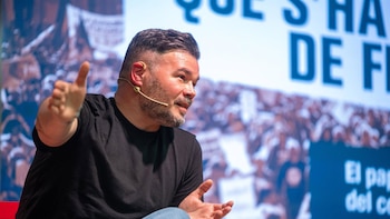 Rufián dice que "quizá" se ha equivocado al defender a Zapatero antes de conocerse el auto y que lo hizo "por afecto"