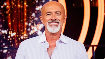 Carlos Alcántara sorprende al ponerse