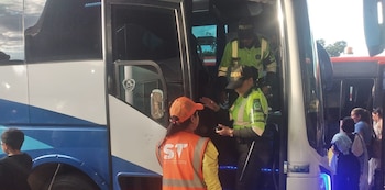 Mujer falleció tras desplomarse en