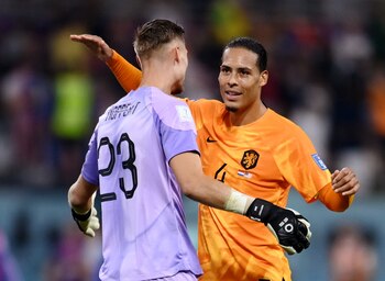 Andries Noppert, arquero de Países