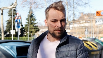 José María Almoguera se desmarca