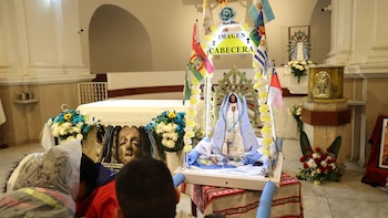 Peregrinación a Luján 2026, en vivo: miles de peregrinos ya pasaron por la Basílica mientras otros tantos marchan para saludar a la Virgen