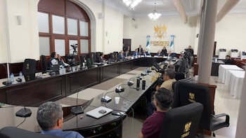 Miembros de la Comisión de