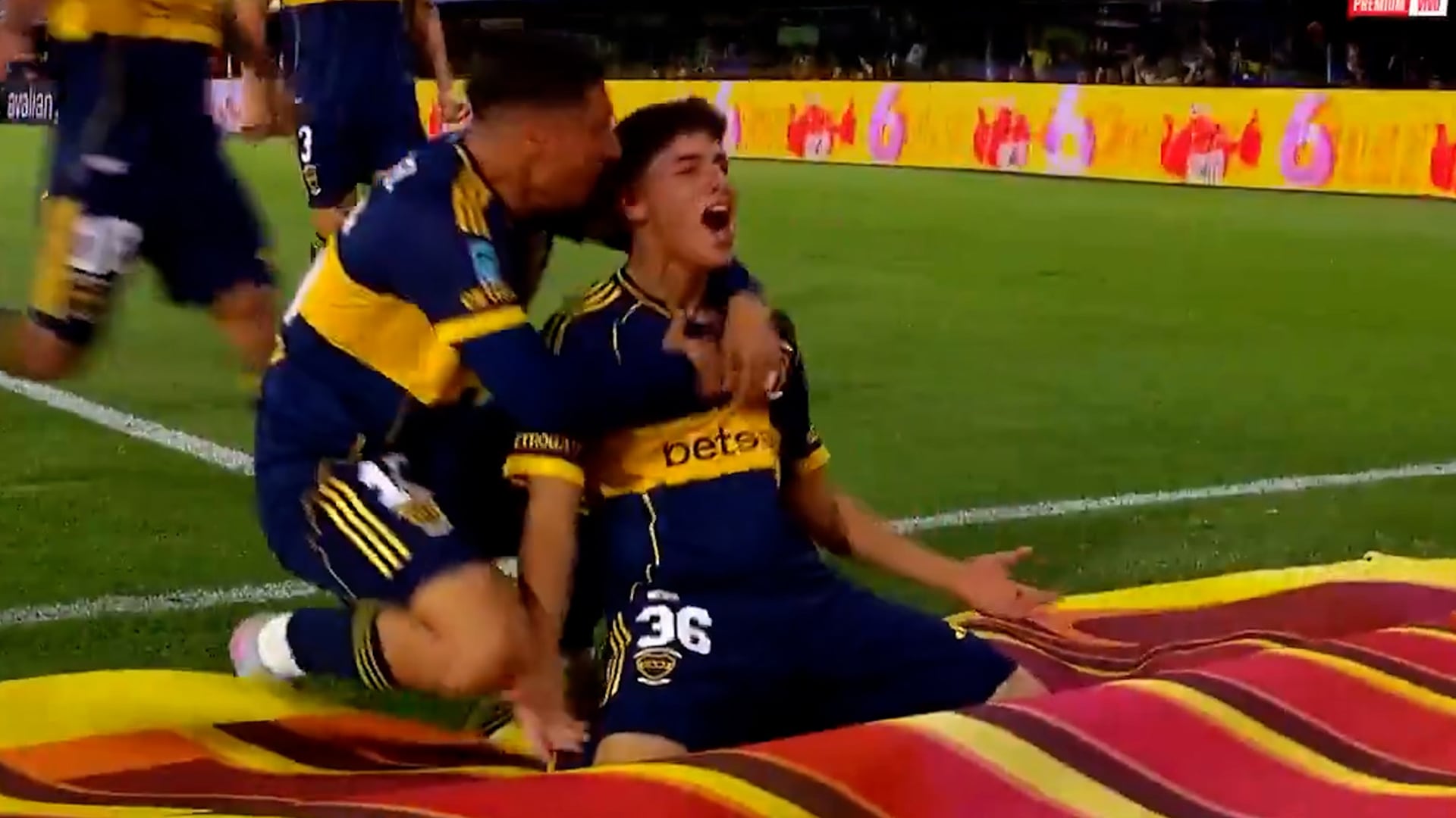 El festejo de Tomás Aranda (Captura de video)