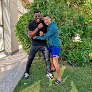 Francis Ngannou y Cristiano Ronaldo