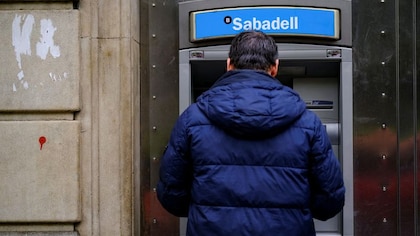 Cuánto dinero puedes sacar de un cajero de Banco Sabadell en un día 