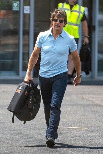 Tom Cruise es fotografiado disfrutando