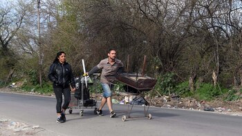 Caminan todas las mañanas y